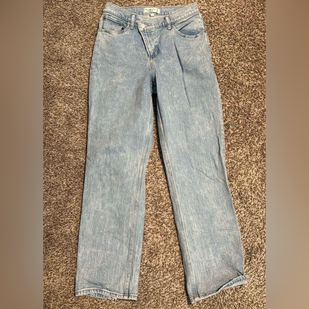 Abercrombie & Fitch 90s curve love